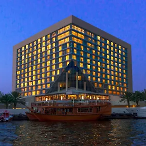 Hotel Sheraton Creek Hotel&towers