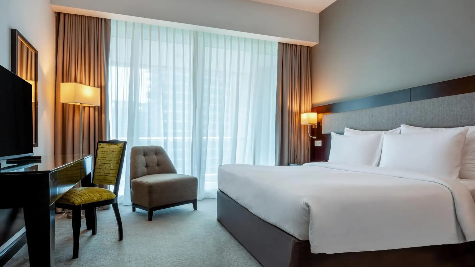 Flora Creek Deluxe Hotel Apartments, Dubai 4*,  United Arab Emirates